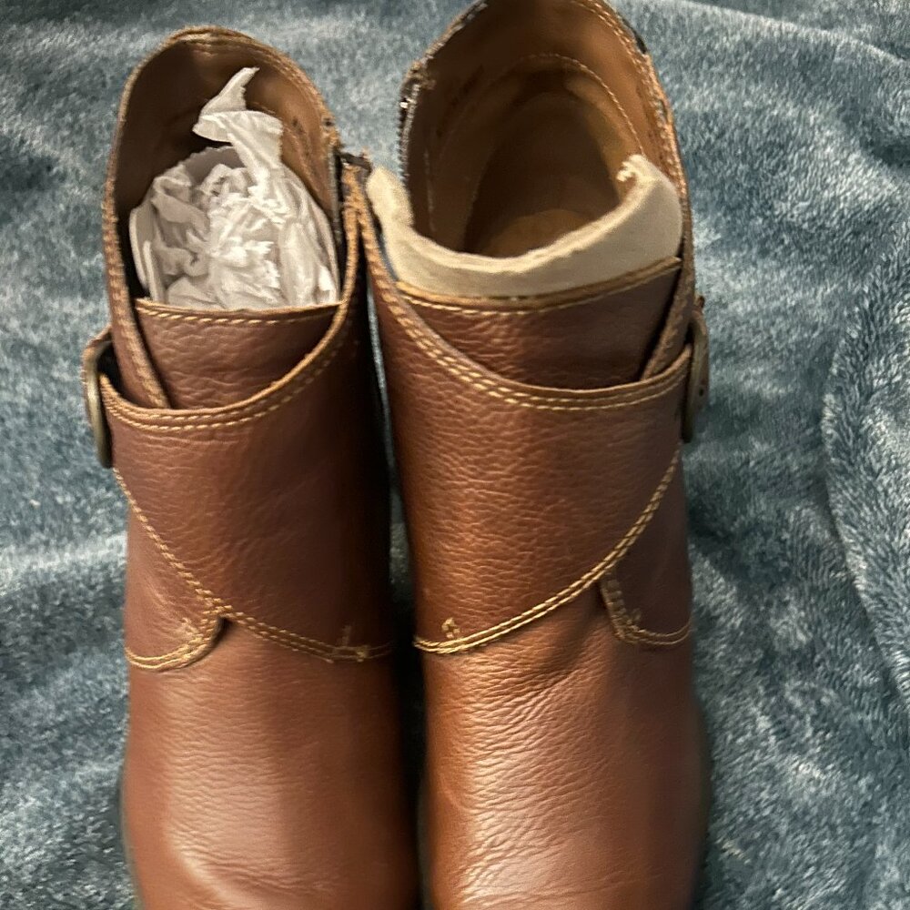 Real leather  BOC booties new- medium brow . Size 9